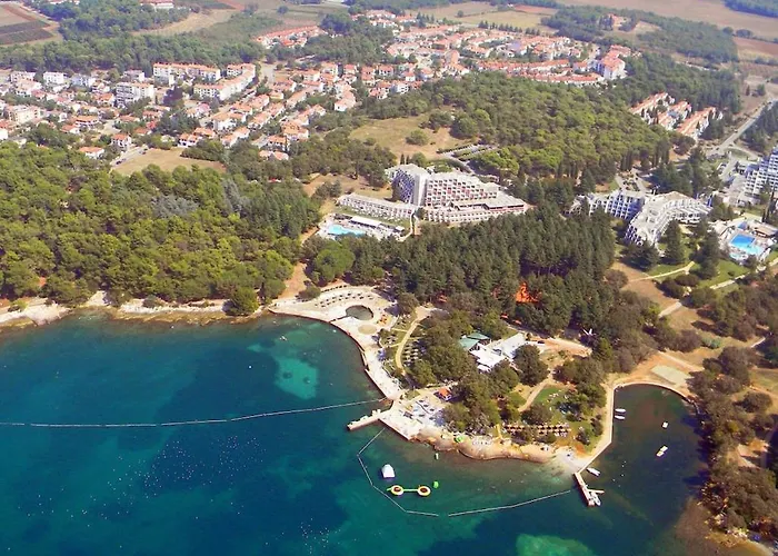 Castel In بيت للعطل بوريتش